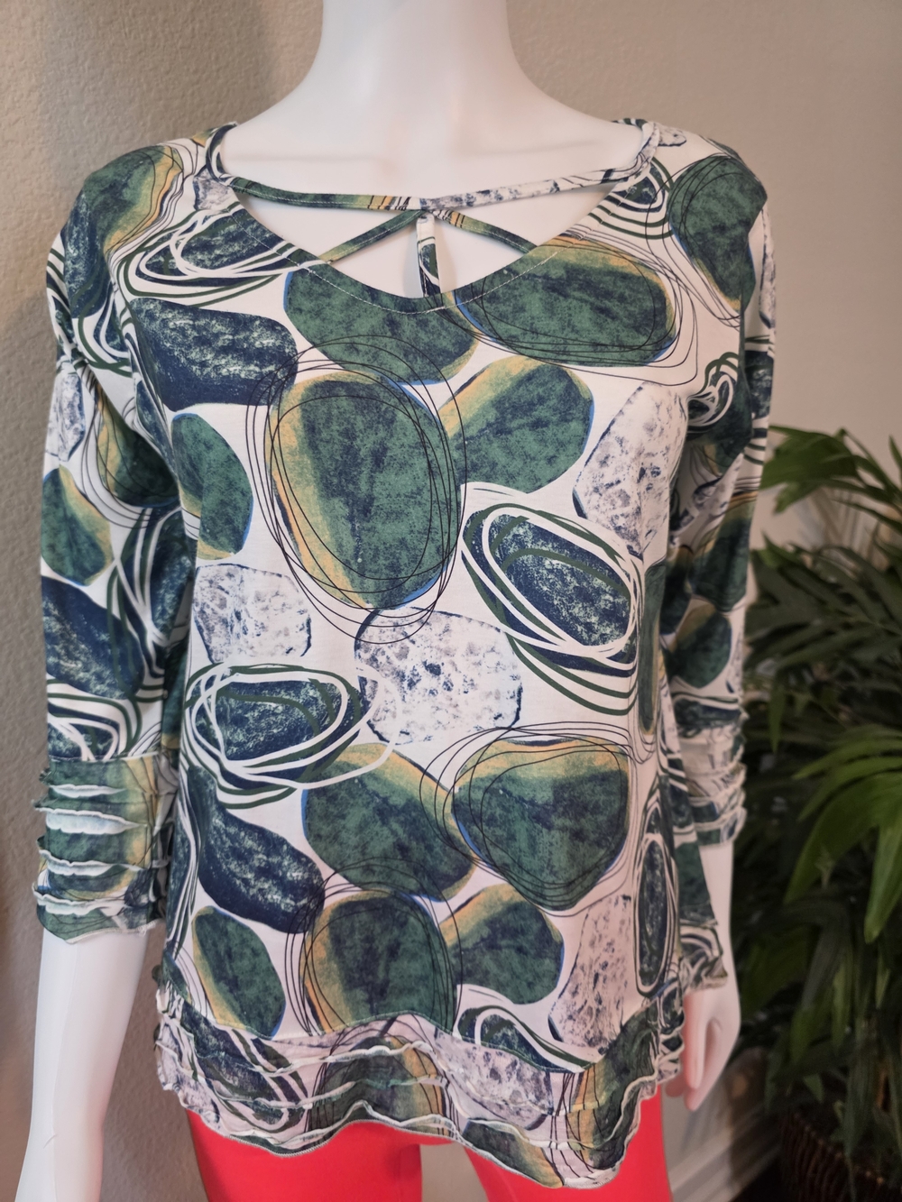 Green Abstract Print Top Keyhole Neckline & Subtle Ruffles - Cubism Los Angeles